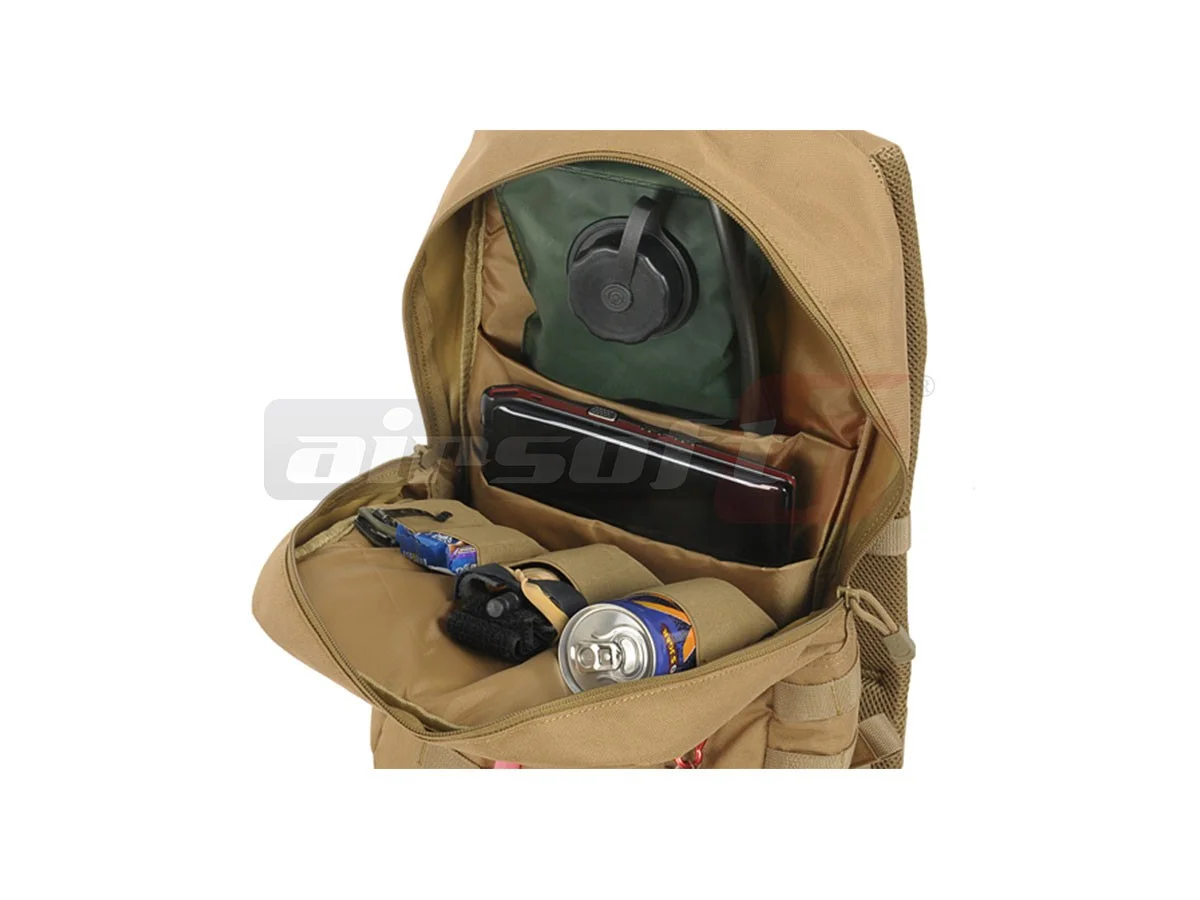 8Fields Explorer 15L Backpack Coyote 2