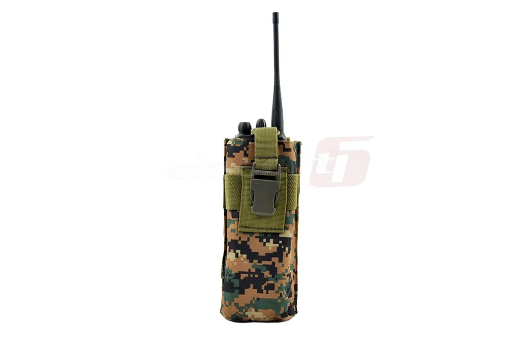 8Fields Large Pocket for Digital Woodland Radio 3