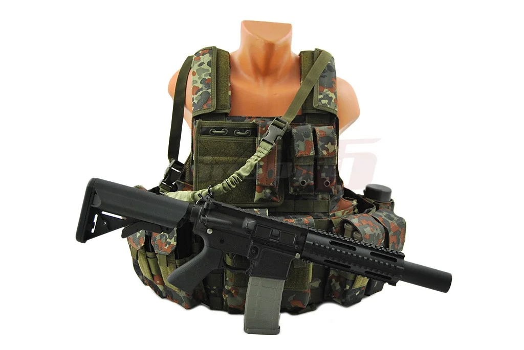 8Fields Tactical Vest CIRAS LAND V2 Flecktarn 2