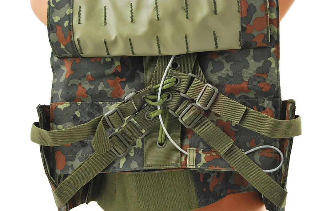 8Fields Tactical Vest TMC 6094 Flecktarn 3