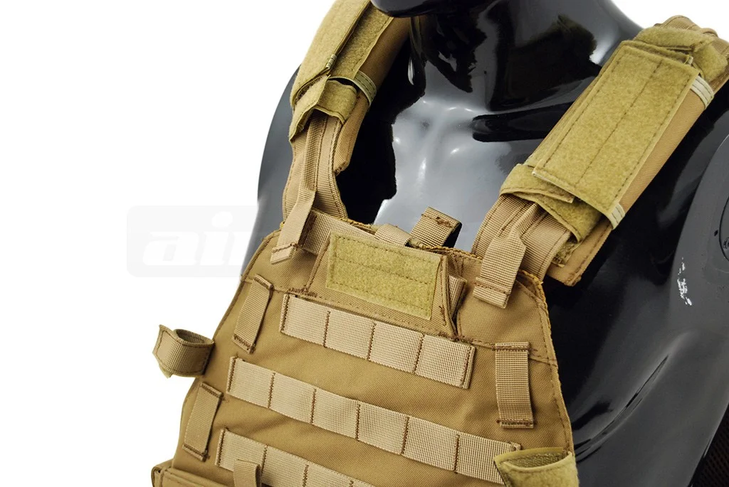 8Fields Tactical Vest TMC 6094 Coyote 4
