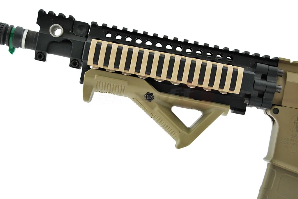 ACM AFG Type Coyote Angled Grip 2