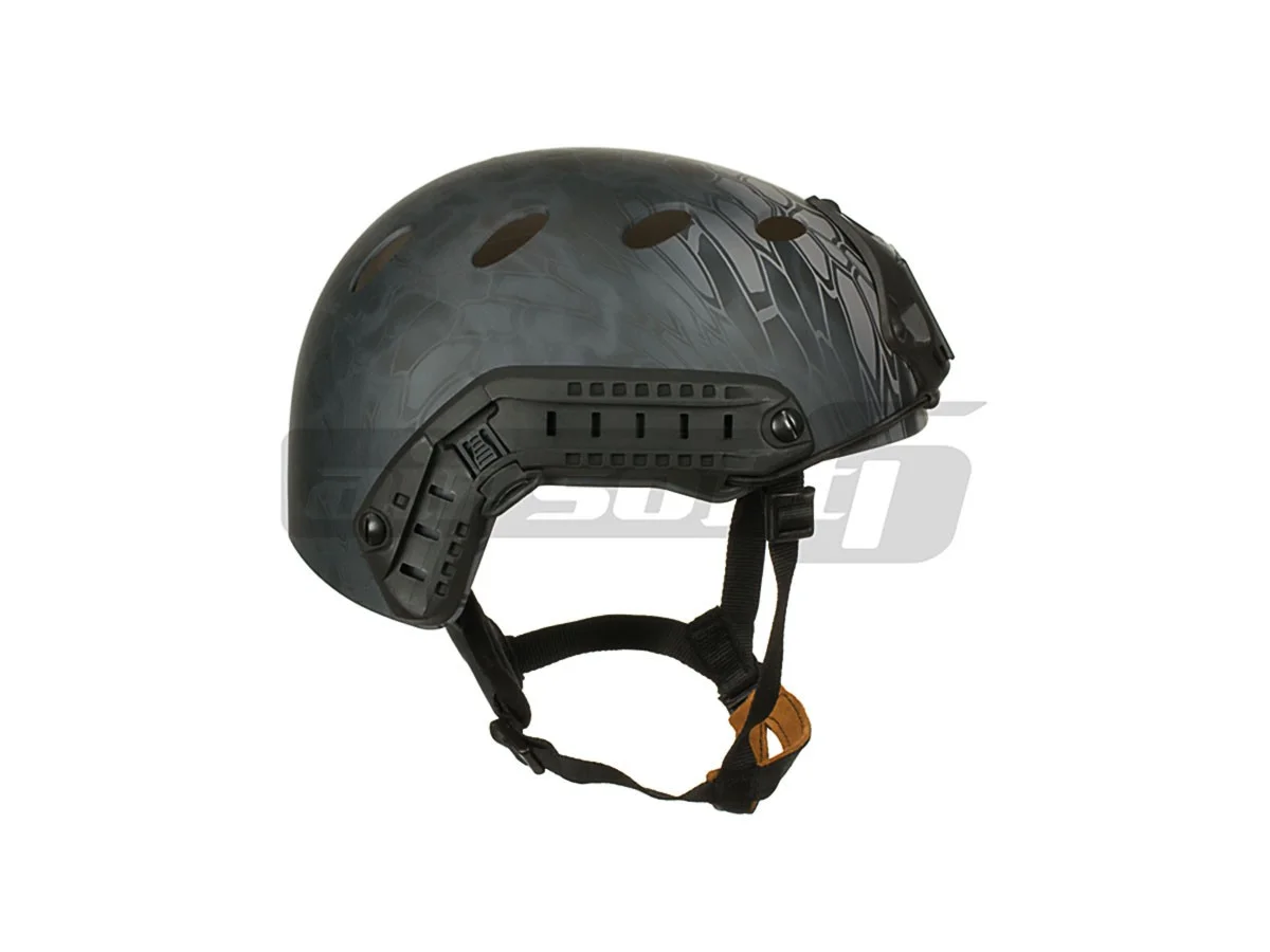 FMA FAST TP Helmet 3