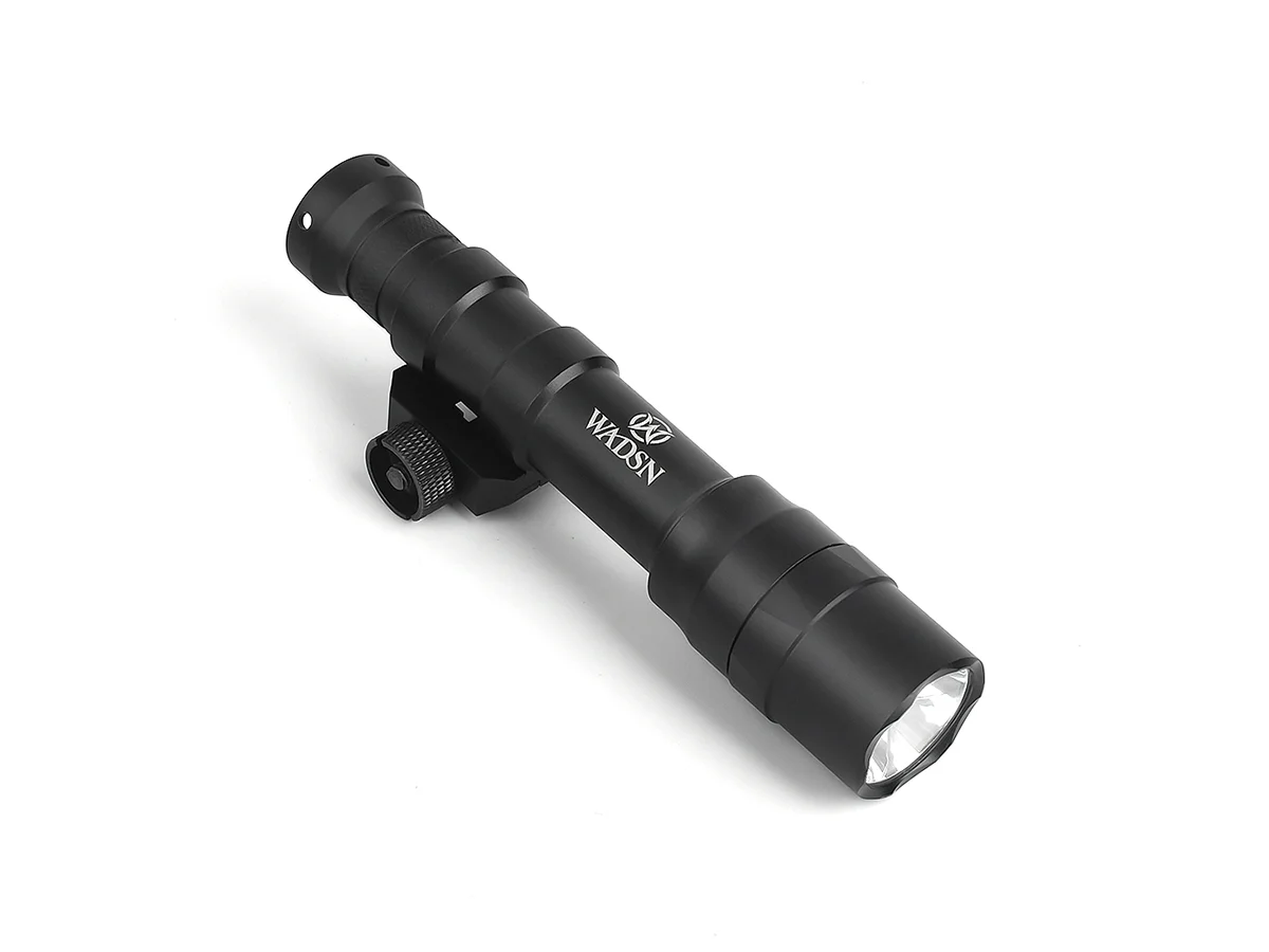 WADSN Tactical Flashlight M600DF 4
