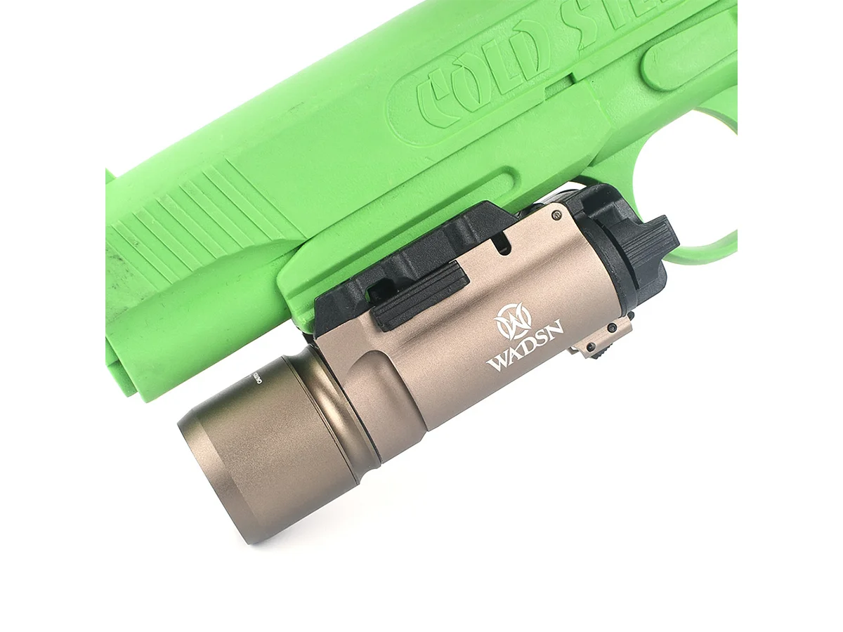 WADSN Tactical Flashlight X300 Dark Earth 5
