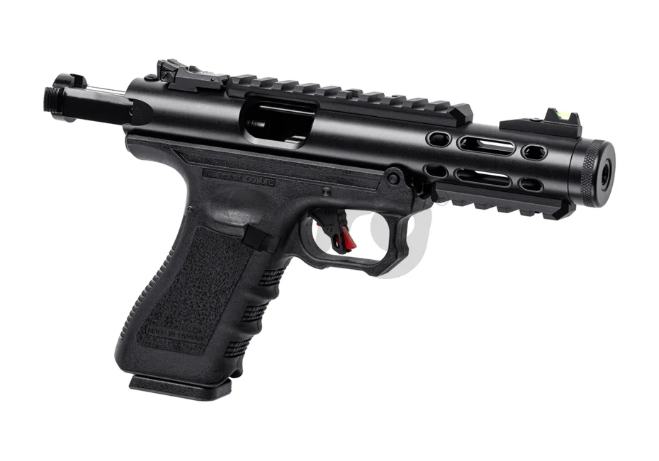 The text "WE Galaxy G" is already in English. 4